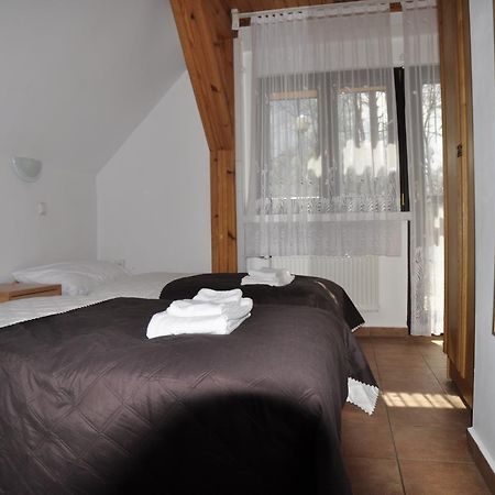 Osrodek Szkoleniowo - Wypoczynkowy Guzianka Hotel Ruciane-Nida Bagian luar foto